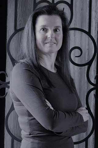 Barbara Whittaker, Broker